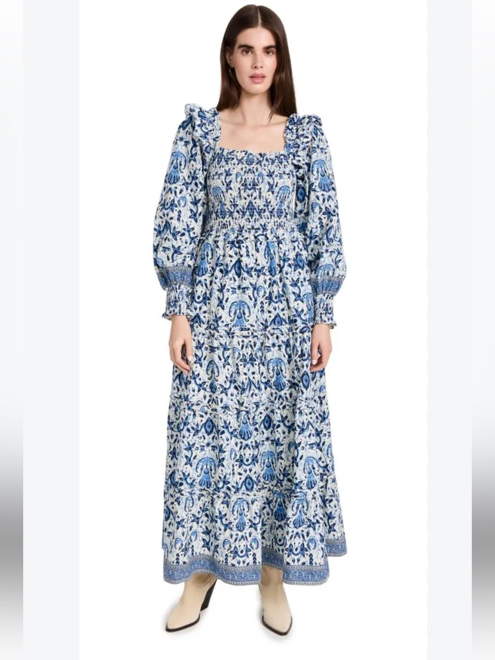 Love the label Genevieve dress large